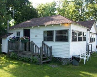 фото отеля Plank Road Cottages & Marina