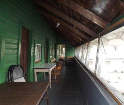 фото отеля Plank Road Cottages & Marina