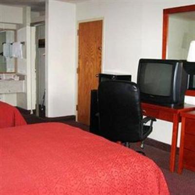 фото отеля South Boston Inn