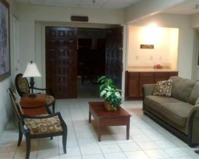 фото отеля South Boston Inn