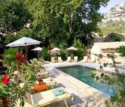 фото отеля Hotel Du Poete Fontaine-de-Vaucluse