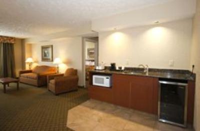 фото отеля BEST WESTERN PLUS Mid Nebraska Inn & Suites
