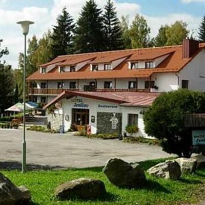 фото отеля Hotel Jenisov