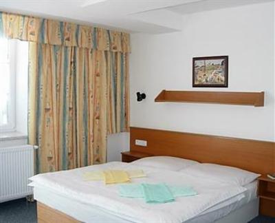 фото отеля Hotel Jenisov