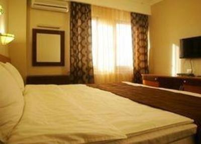 фото отеля Hotel Lord Prishtina