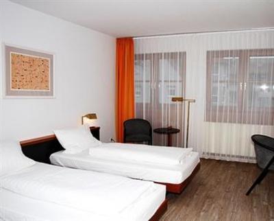 фото отеля Hotel Lamm Gartringen
