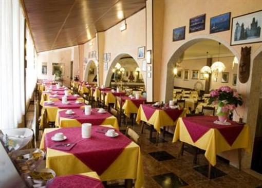 фото отеля Hotel Giardino Toscolano Maderno