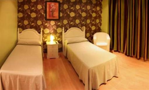 фото отеля Hostal Paris