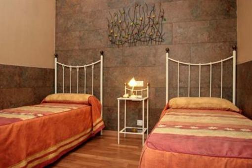 фото отеля Hostal Paris