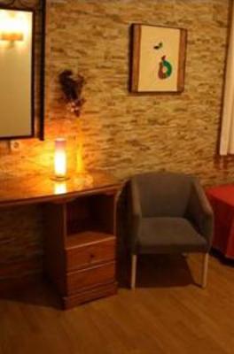 фото отеля Hostal Paris