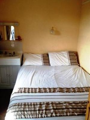 фото отеля The Buck Hotel Guest House