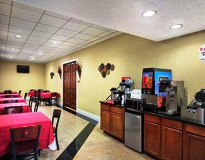 фото отеля Econo Lodge Conroe The Woodlands