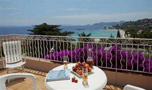 фото отеля Silence Hotel Belle Vue Le Lavandou