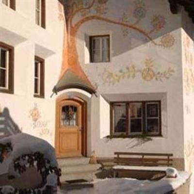 фото отеля Hotel Chasa Sofia Scuol