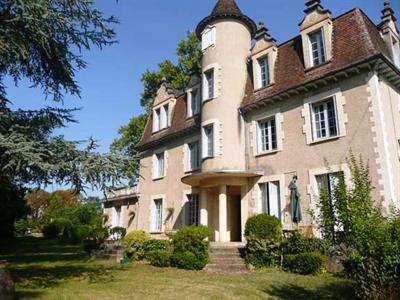 фото отеля Chateau La Roussille Pradines