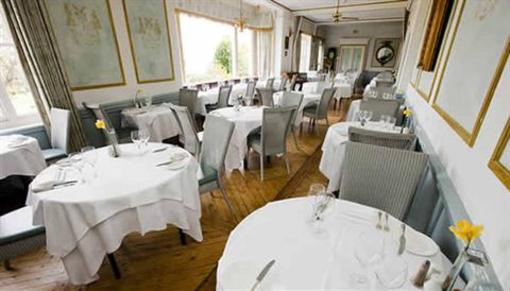 фото отеля Alexandra Hotel and Restaurant