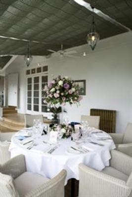фото отеля Alexandra Hotel and Restaurant