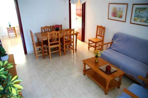 фото отеля Apartamentos los Boliches