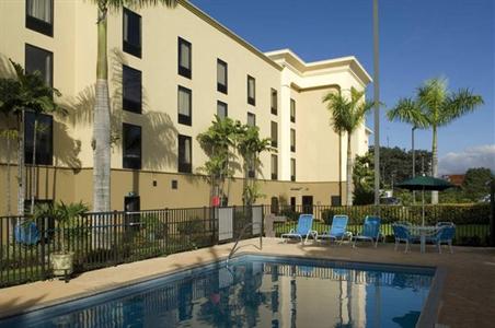 фото отеля Hampton Inn & Suites by Hilton San Jose Airport