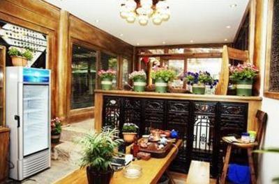 фото отеля Lijiang Shui An Bian Inn