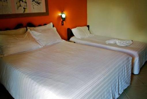 фото отеля Casa Encantada Hotel & Suites