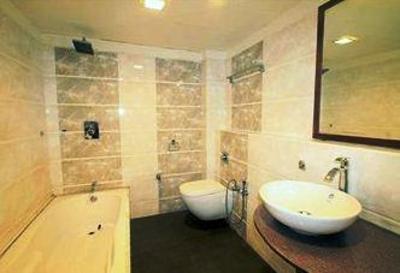 фото отеля Hotel Neelkanth Paradise Ahmedabad