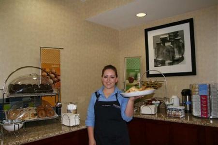 фото отеля Hampton Suites Ridgecrest