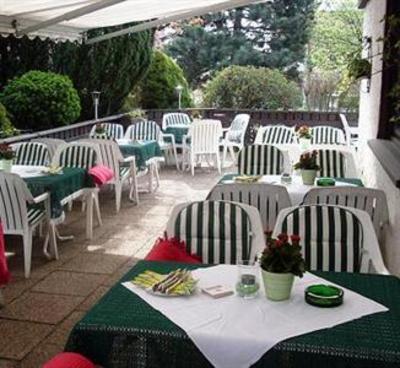 фото отеля Dreispitz Hotel
