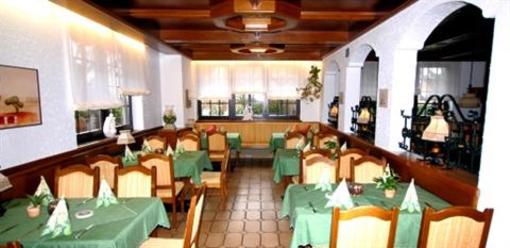 фото отеля Dreispitz Hotel