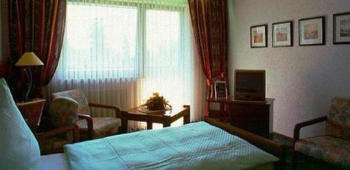 фото отеля Dreispitz Hotel
