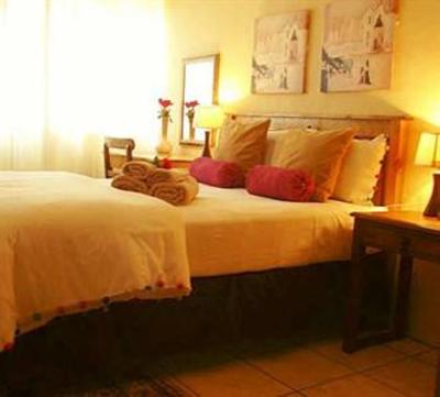 фото отеля The Green Tree Guest Cottages Addo