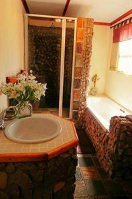 фото отеля The Green Tree Guest Cottages Addo