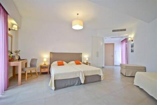 фото отеля Xenia Hotel Naxos