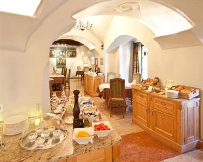 фото отеля BEST WESTERN PLUS Hotel Goldener Adler