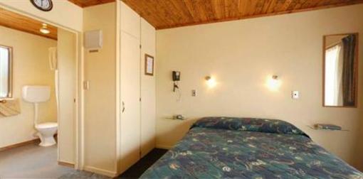 фото отеля Pinewood Motels