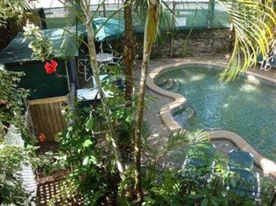 фото отеля Palms at Trinity Holiday Apartments Cairns