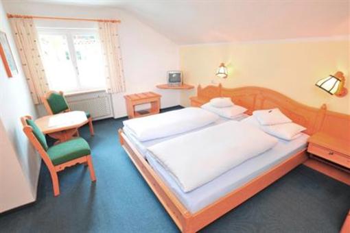 фото отеля Gasthof Pension Riedbergerhorn