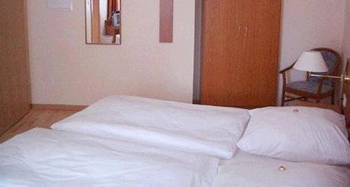 фото отеля Hotel Britzer Tor