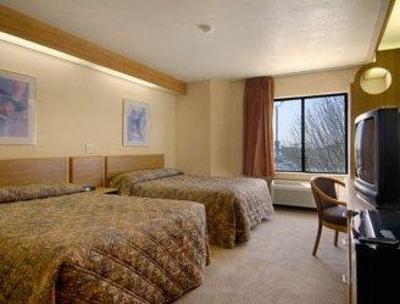 фото отеля Super 8 Midland