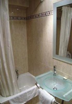 фото отеля Hostal Miguel Angel
