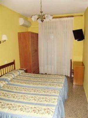 фото отеля Hostal Miguel Angel