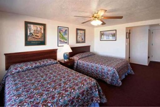фото отеля Americas Best Value Port Polson Inn