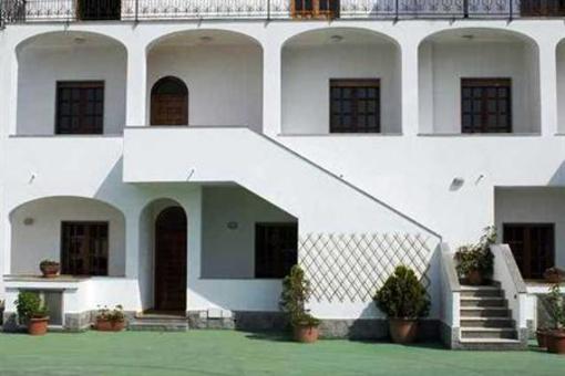 фото отеля Paradise Island Hostel