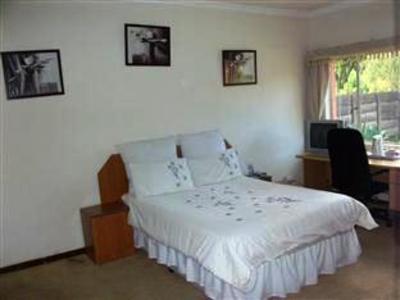 фото отеля Palesa Guest House