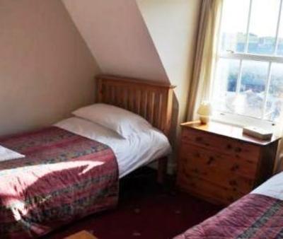 фото отеля Lulworth Cove Inn Wareham