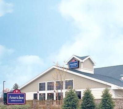 фото отеля AmericInn Lodge & Suites Charlevoix
