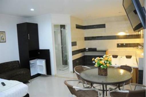 фото отеля Hotel Villeta Suite