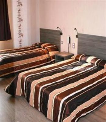 фото отеля Hotel Doubs Rivage Charette-Varennes