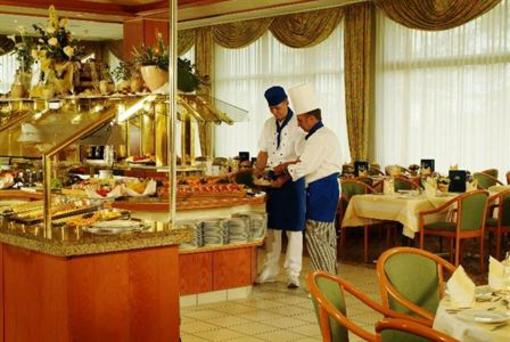 фото отеля Hotel Sonnenhügel Bad Kissingen