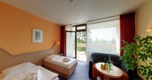фото отеля Hotel Sonnenhügel Bad Kissingen